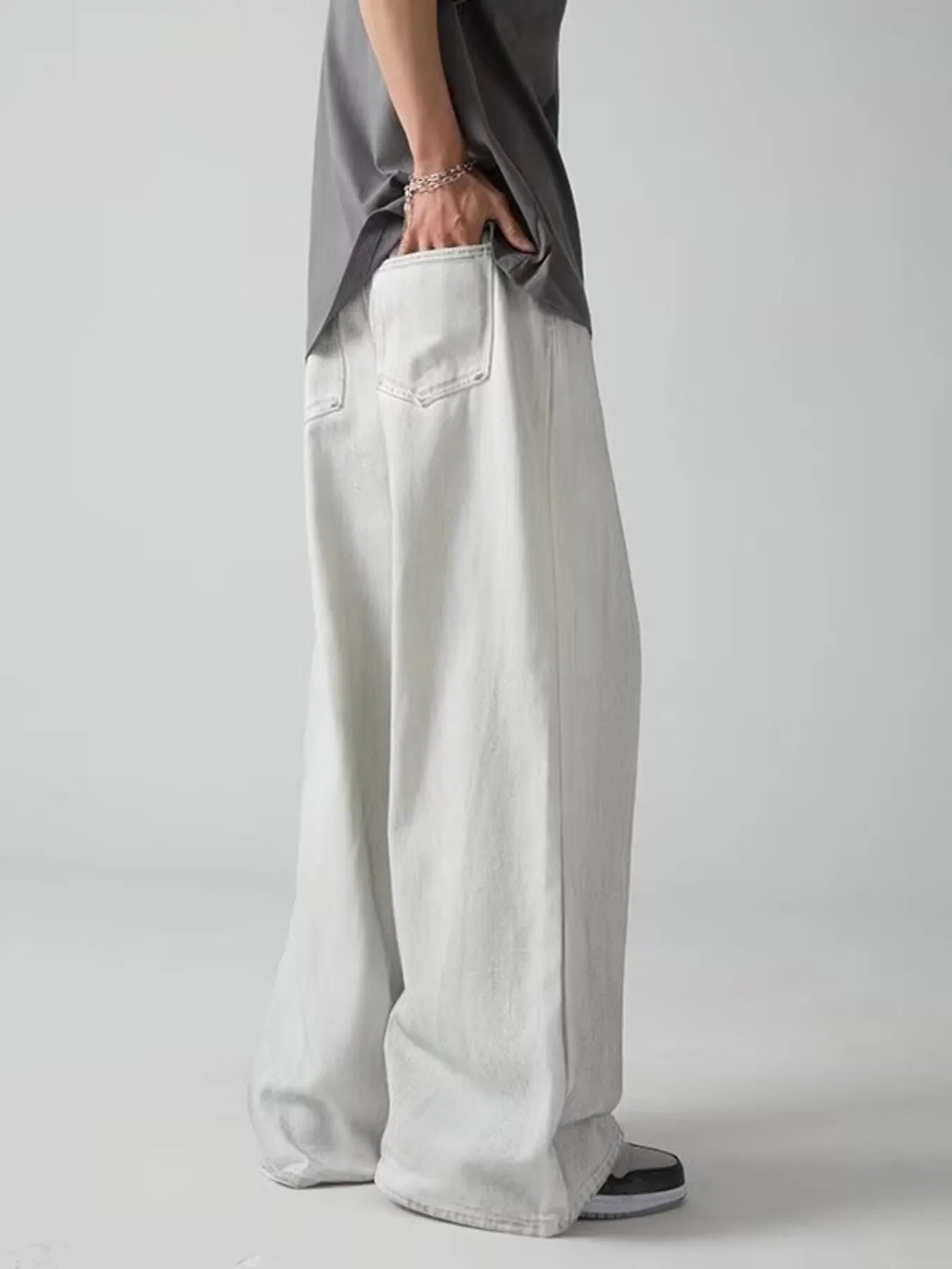 0e11f54dca0045728aa8d1ca39c6389d-Max-Origin