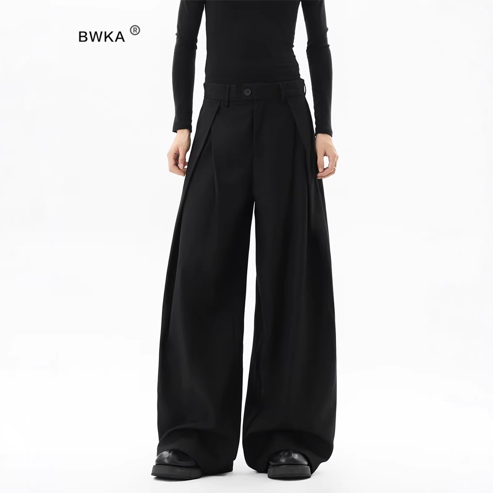 Stylish Black A-Line Pleated Trousers for Men