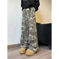 Retro camouflage workwear jeans