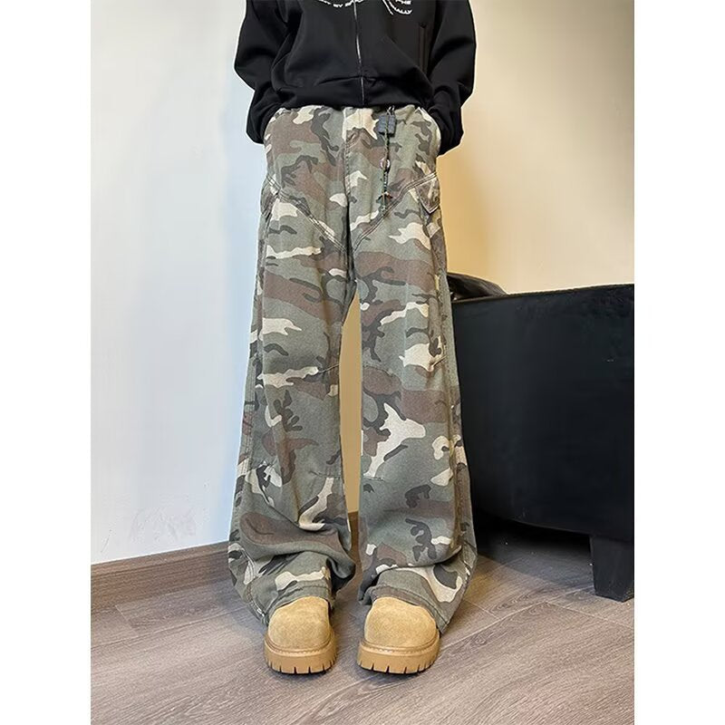 Retro camouflage workwear jeans
